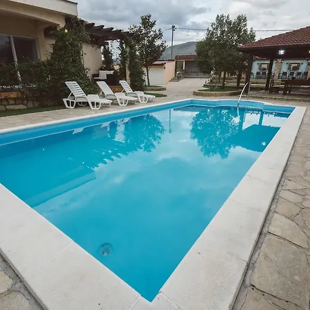 بيت ضيافة Cvijeca بلاغاي